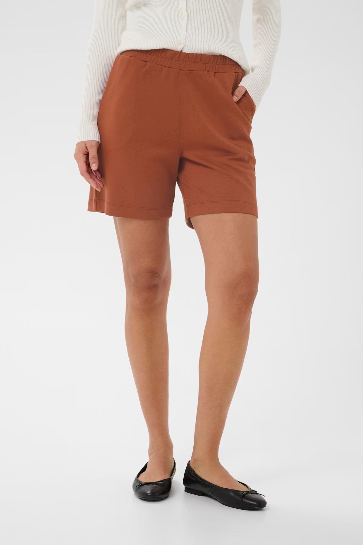 ANNIE SHORT - HENNA BROWN