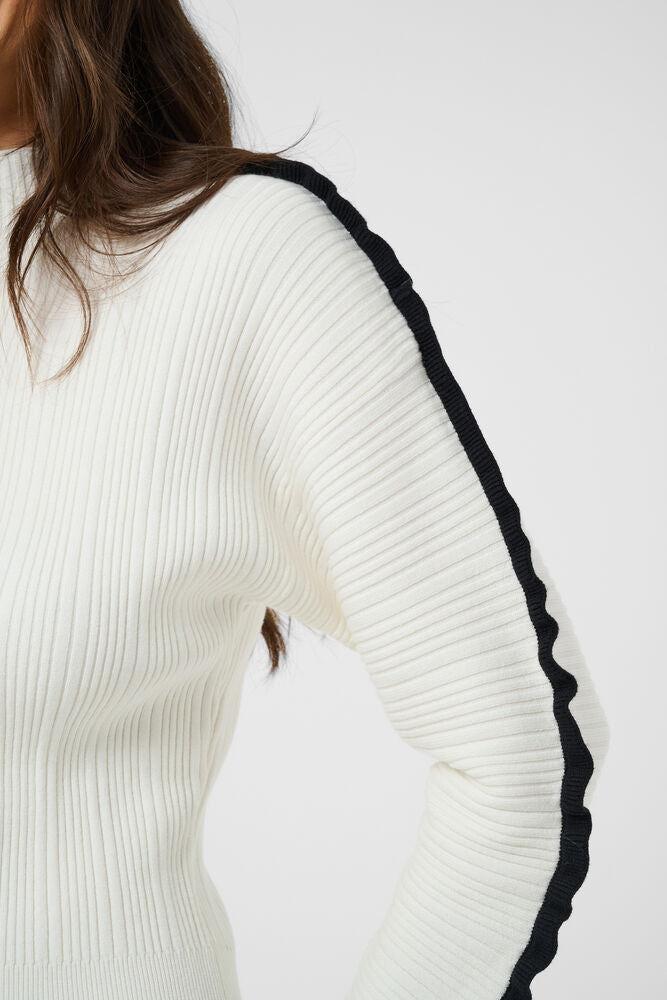 HILMA PULL