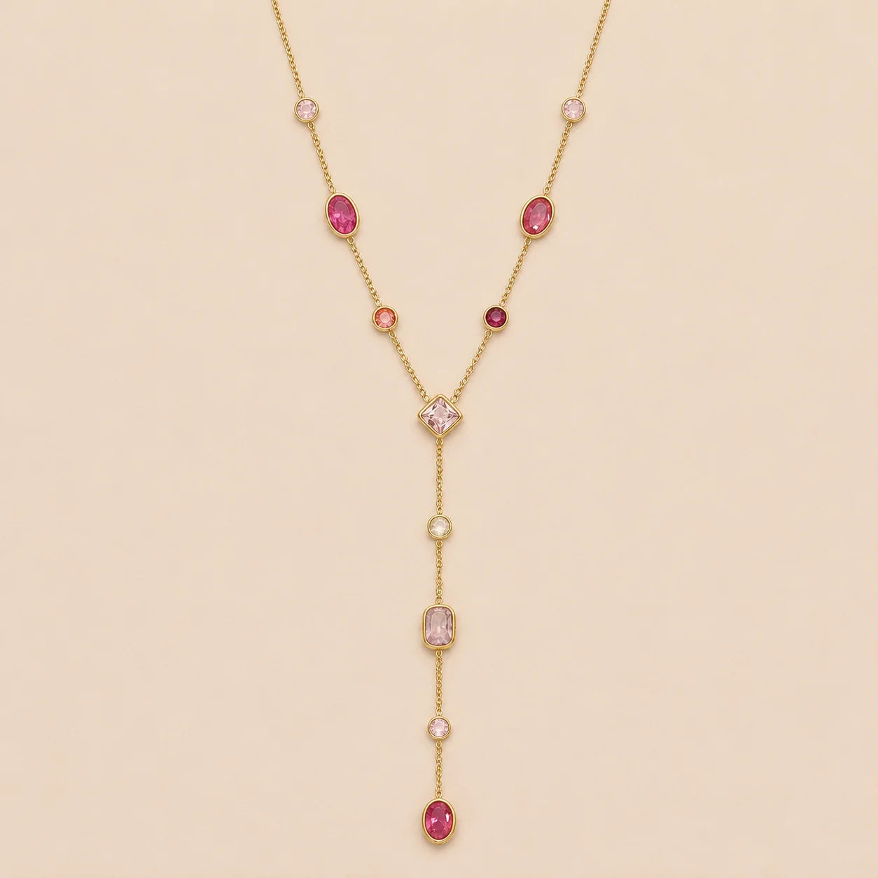 SIRENA Y NECKLACE