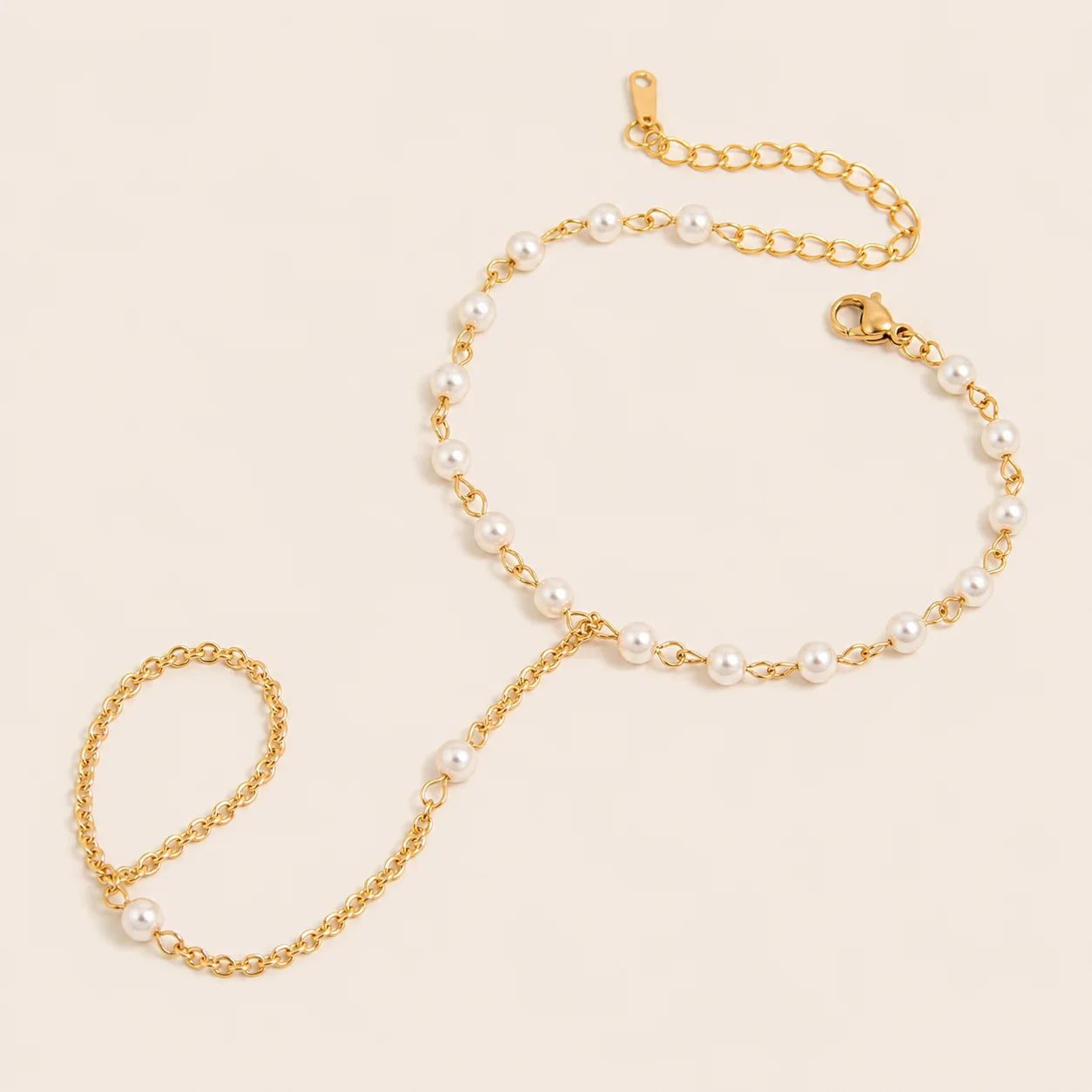 PEARL HAND CHAIN BRACELET