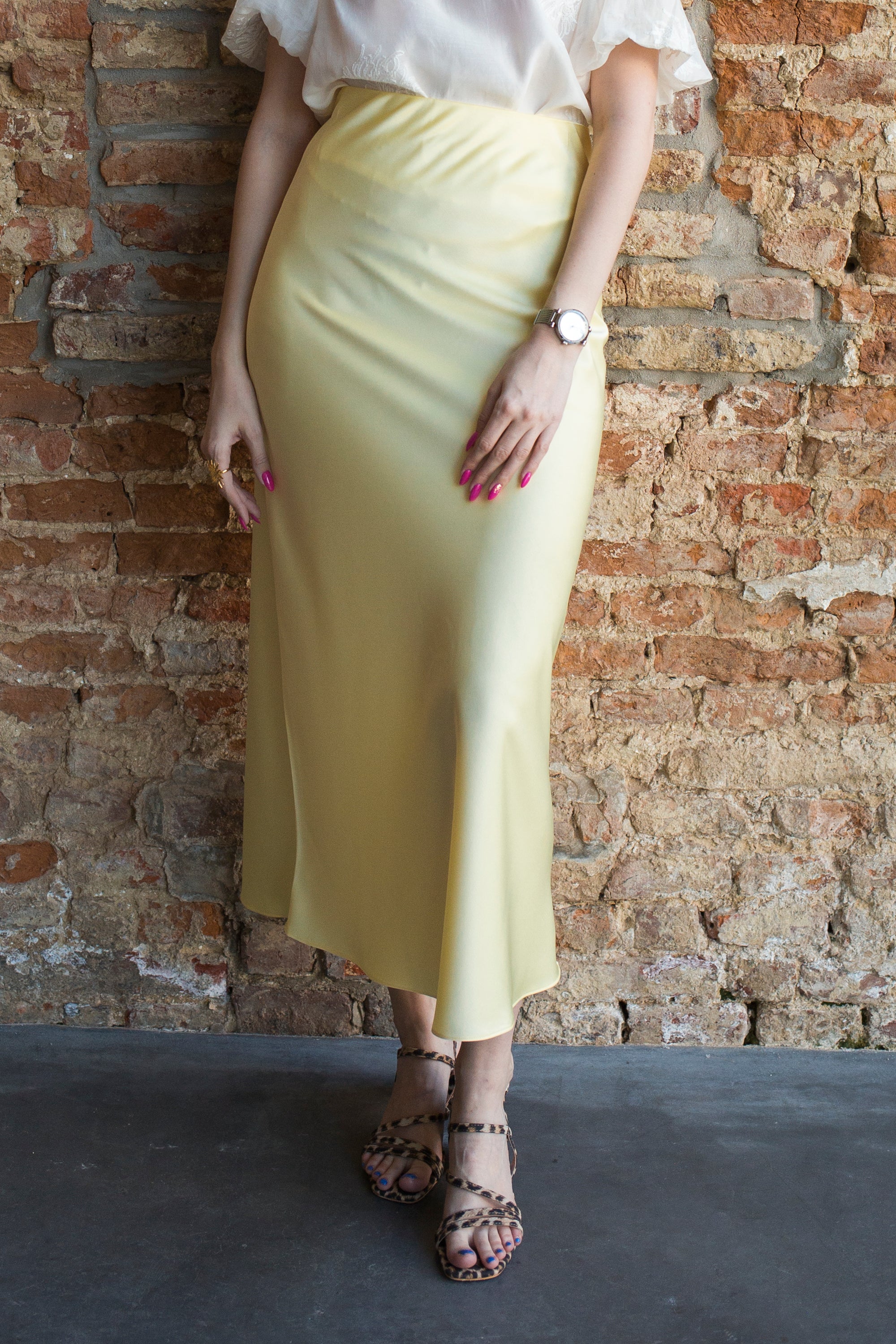 LIVIA SATIN SKIRT - YELLOW