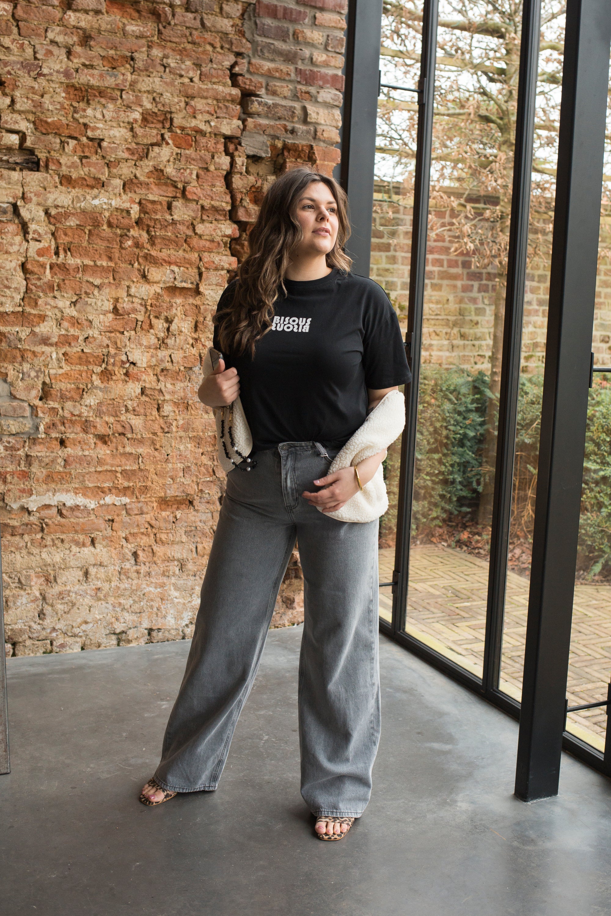 BISOUS SHIRT - BLACK