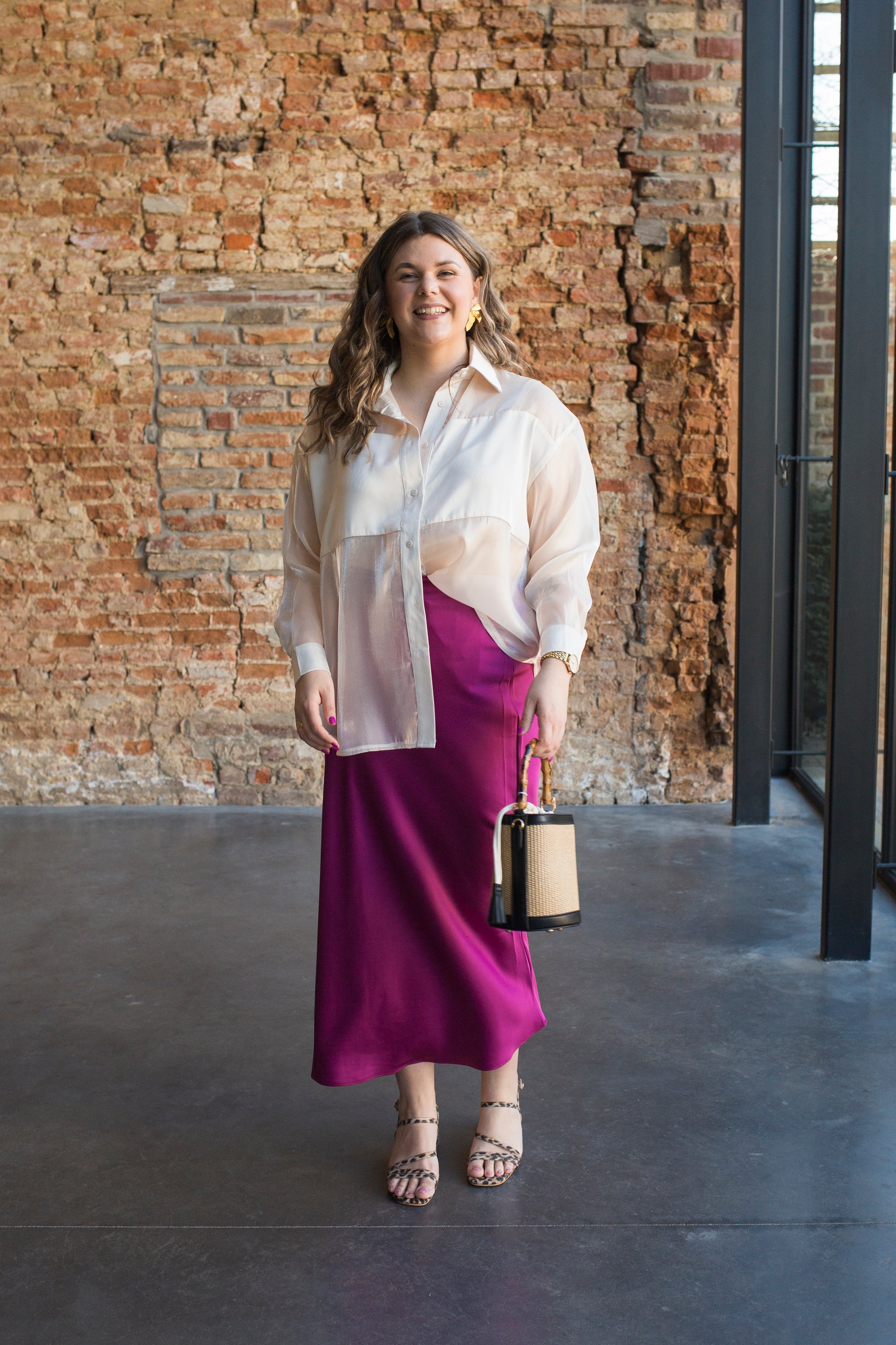 LIVIA SATIN SKIRT - FUSHIA