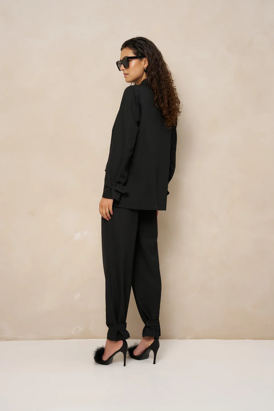 JADIE BLACK BLAZER