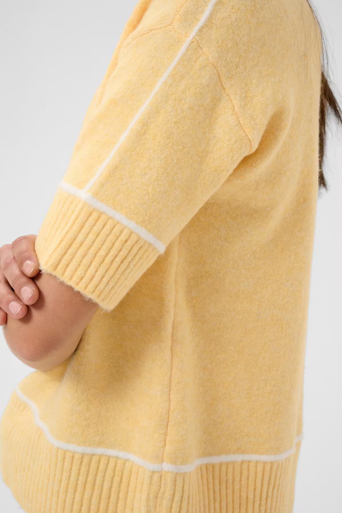 JINIE KNIT - YELLOW