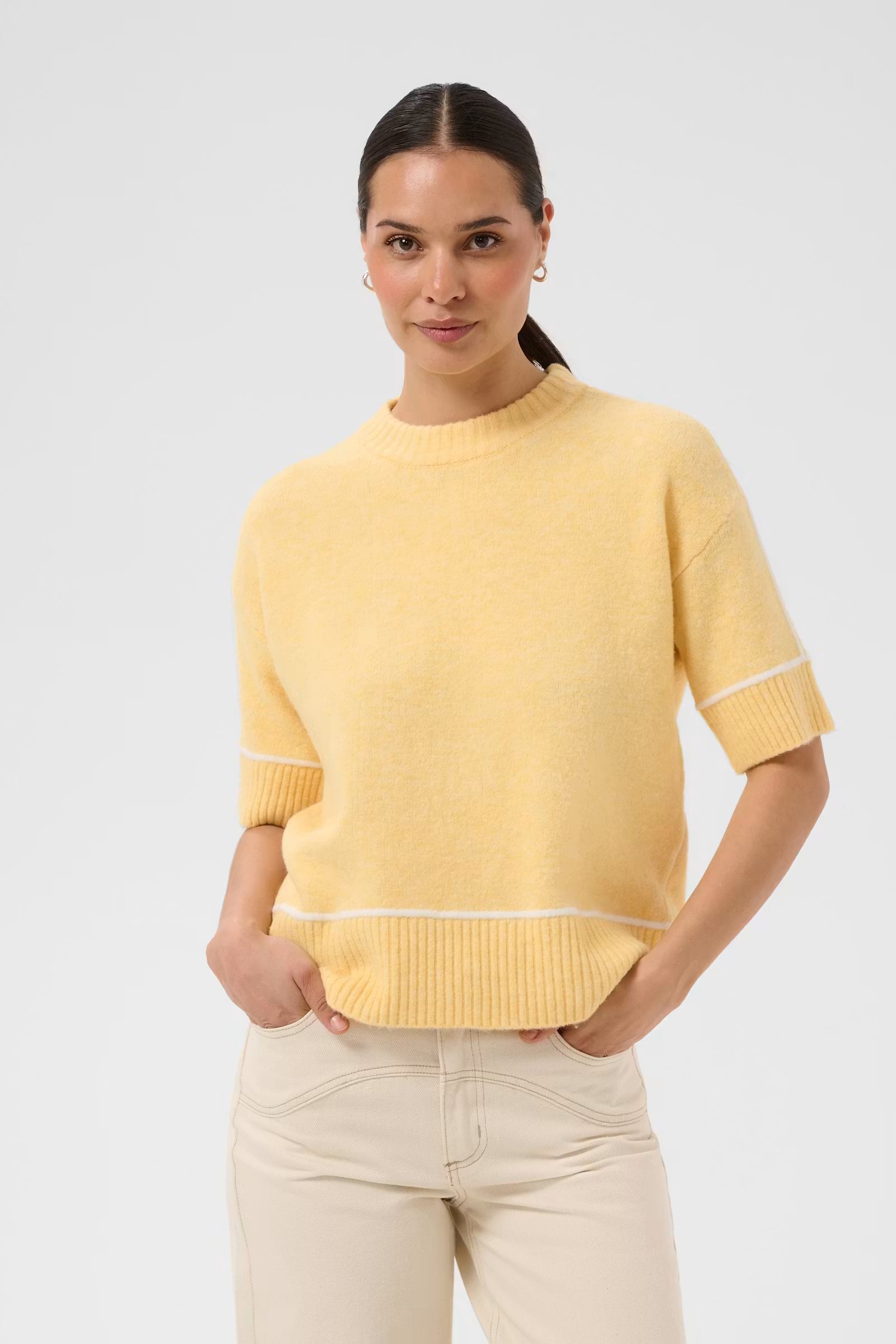 JINIE KNIT - YELLOW